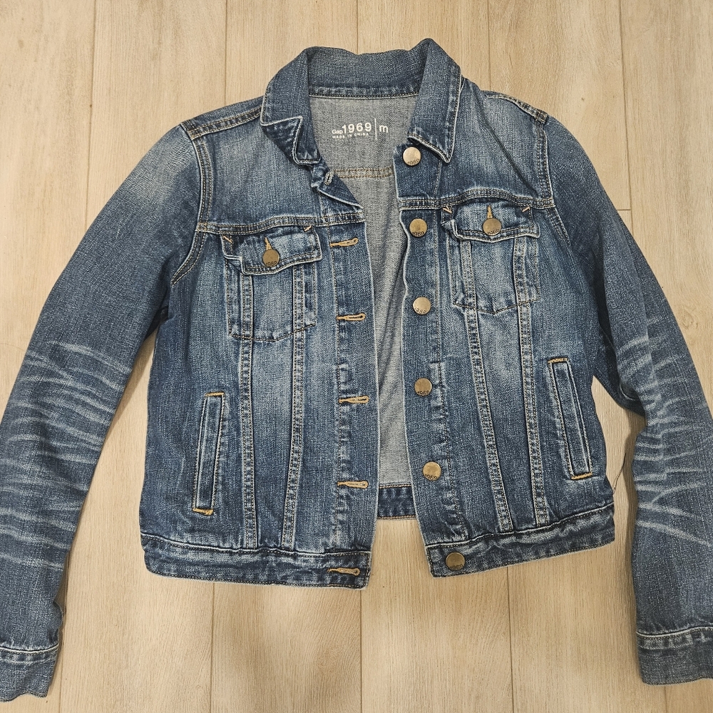 Gap Denim Jacket (2010 Size M)